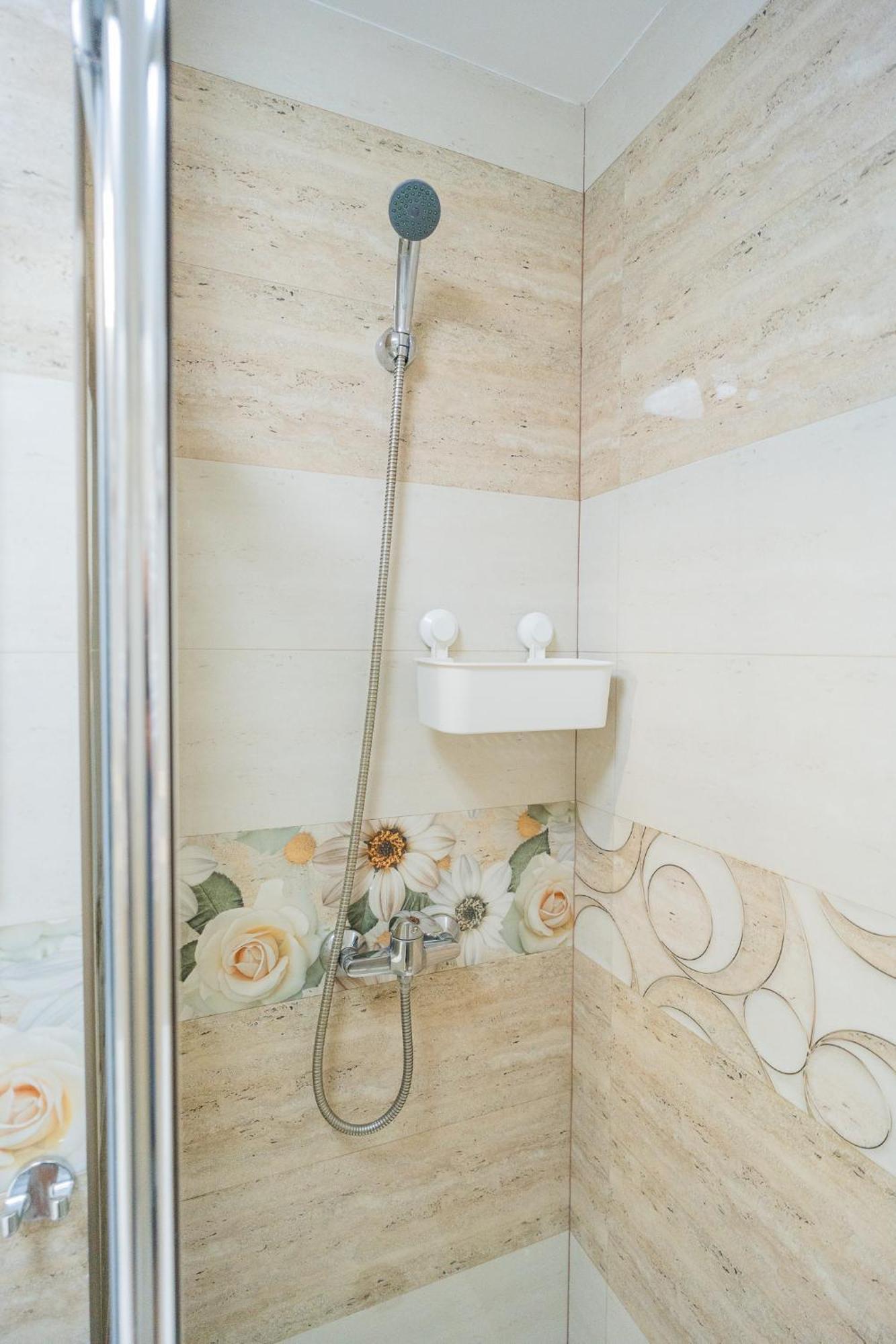 Appartamento Luxury 2Br On Decebal Avenue Bucarest Esterno foto