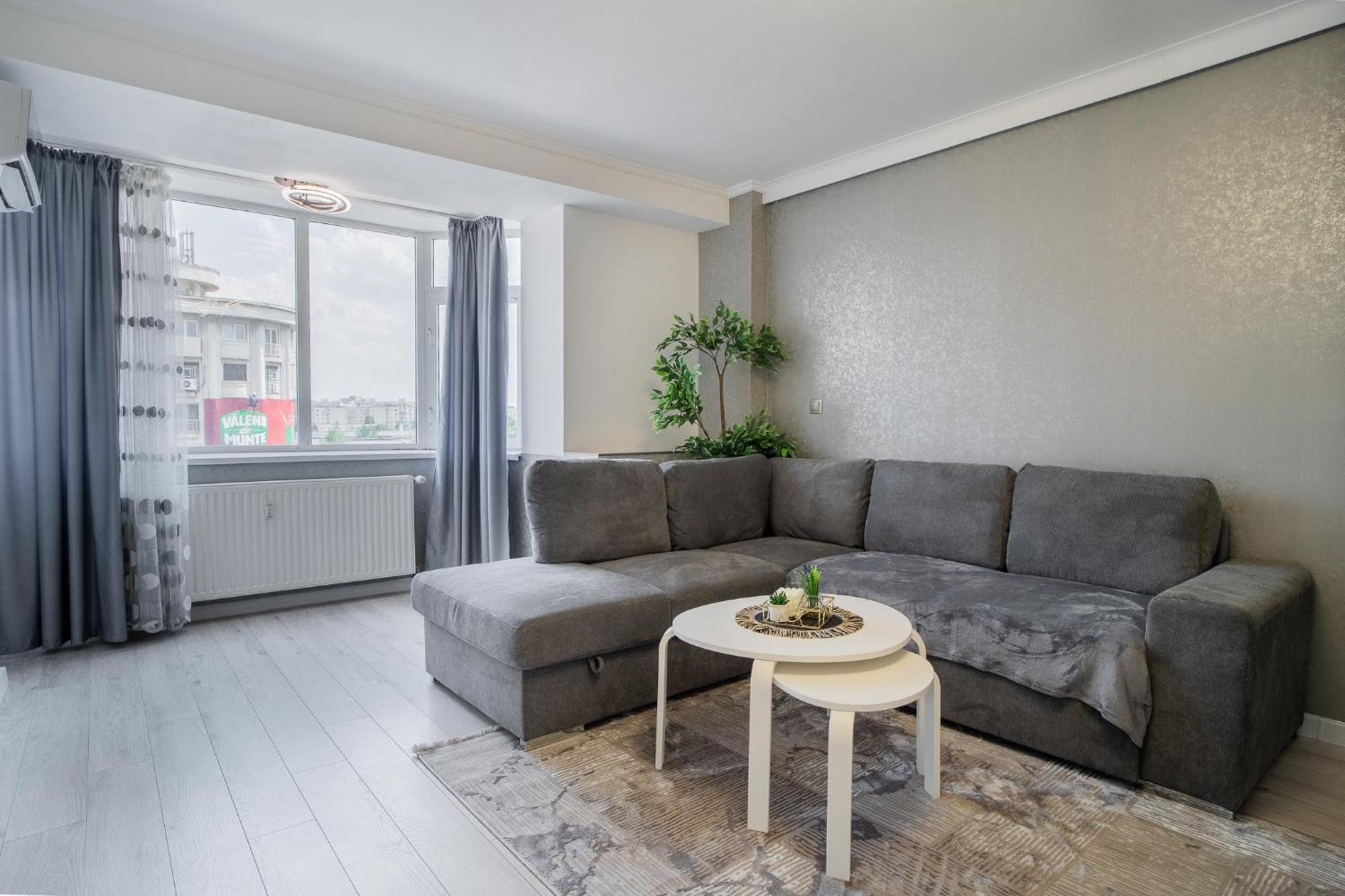 Appartamento Luxury 2Br On Decebal Avenue Bucarest Esterno foto