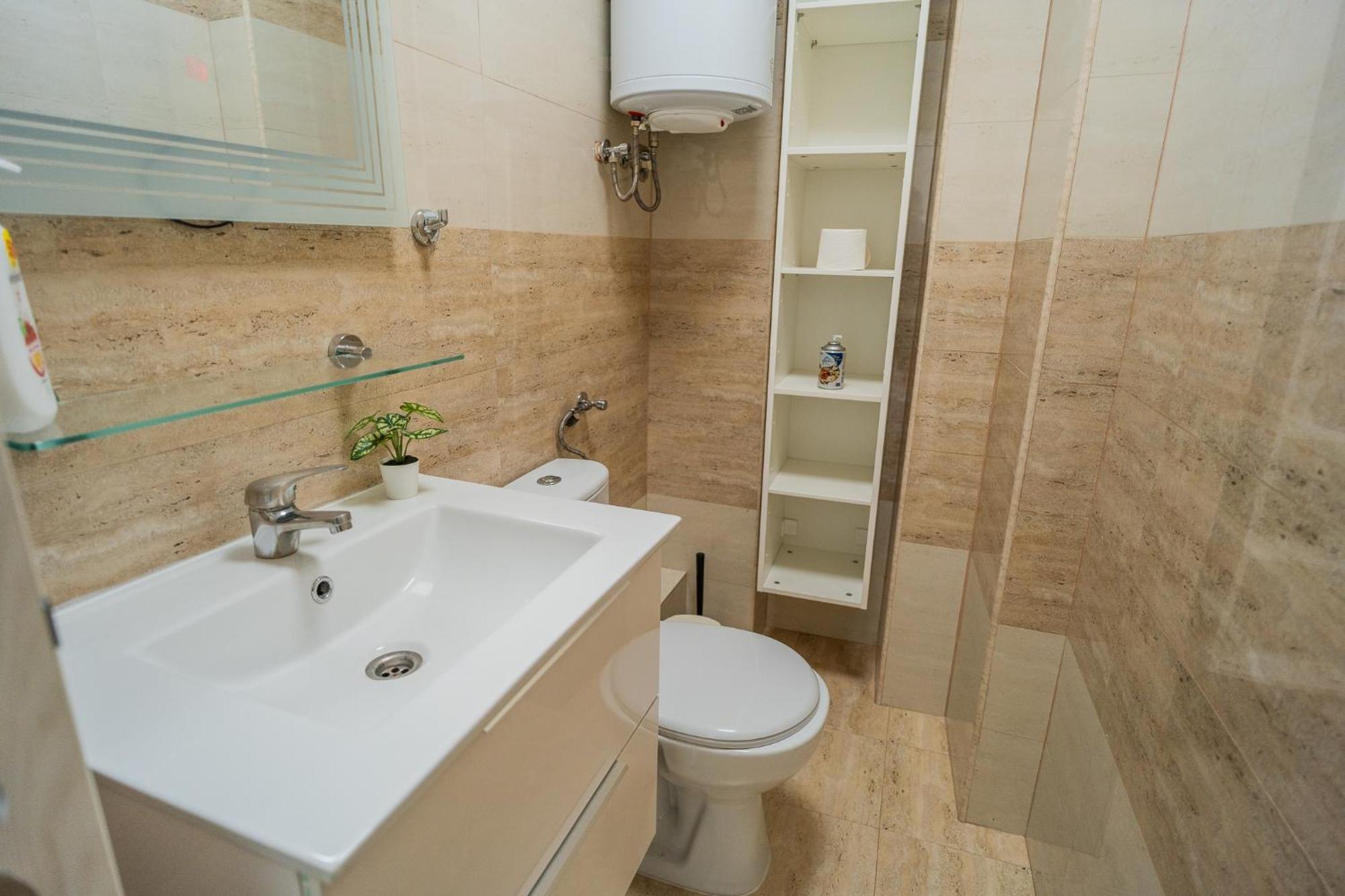 Appartamento Luxury 2Br On Decebal Avenue Bucarest Esterno foto