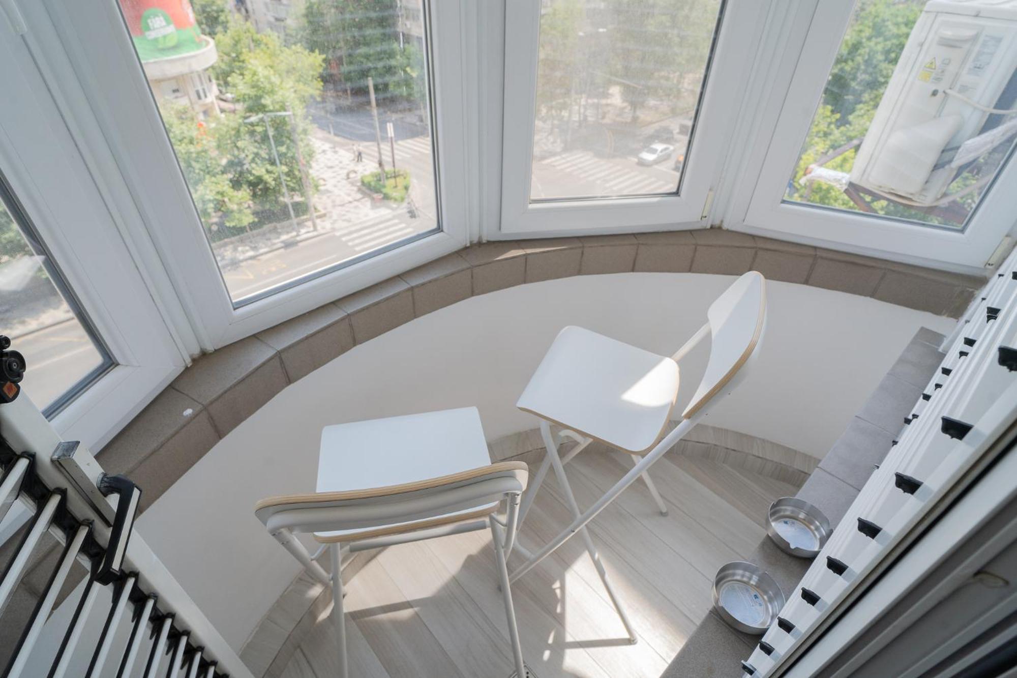 Appartamento Luxury 2Br On Decebal Avenue Bucarest Esterno foto